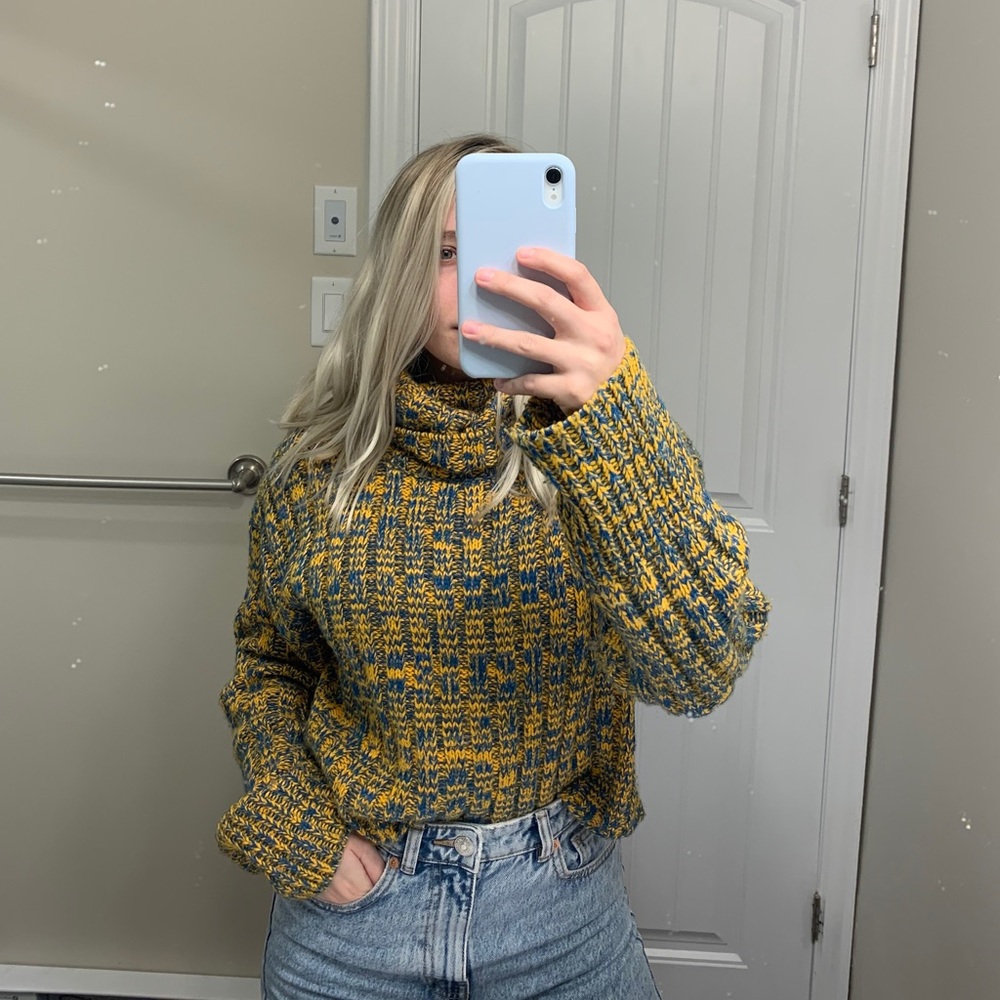 Urban Outfitters Chunky knit sweater